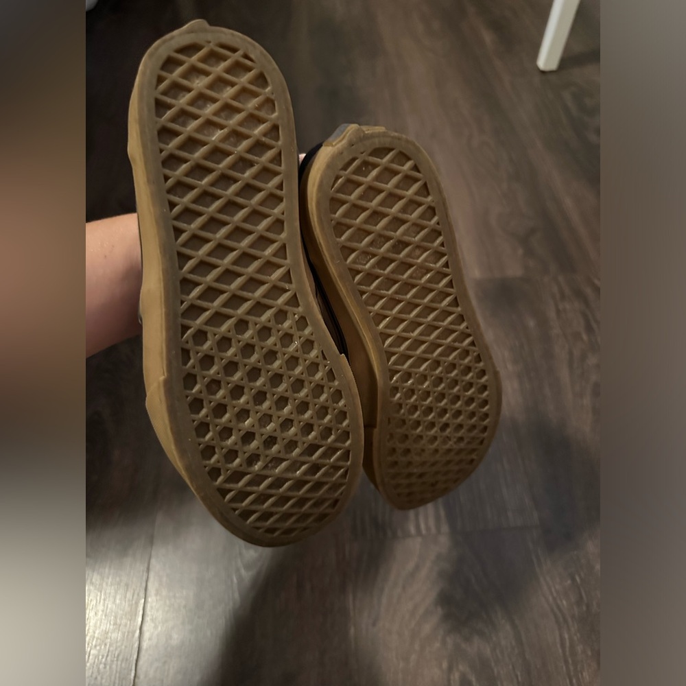 Vans Sneakers - Picture 2 of 2